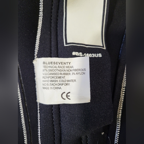 Blueseventy Men's Reaction Sleeveless Triathlon Wetsuit for Open Water Swimming - Picture 14 of 16